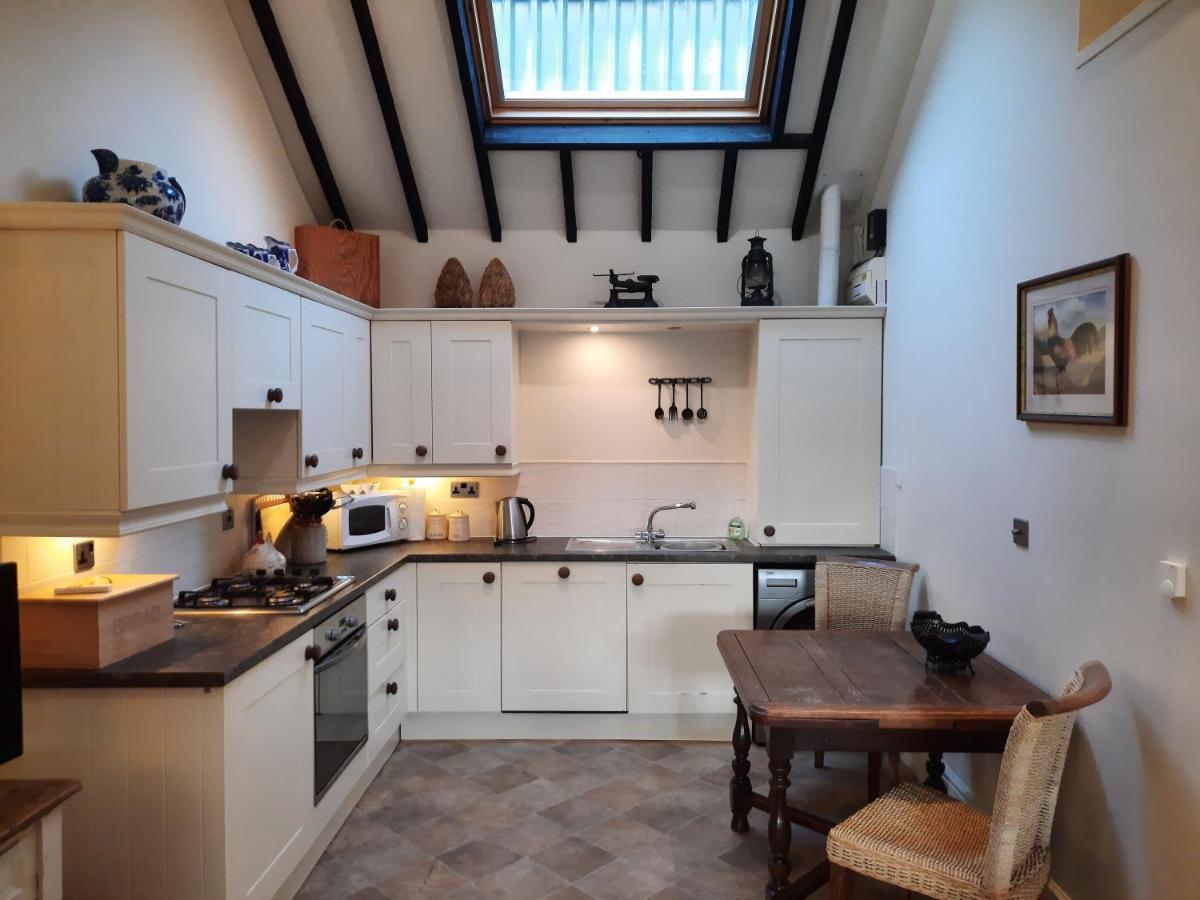 The Shippon, Parc Yr Odyn, Pentraeth, Anglesey Ll75 8Ul Villa Eksteriør billede